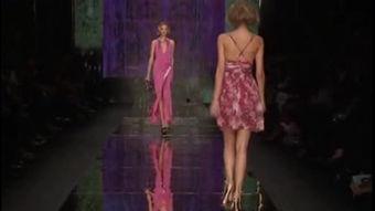 法国透明时装秀视频